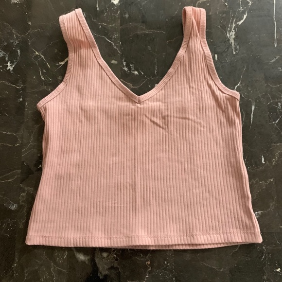 NWT- Pink Ribbed V Neck Crop Top - Picture 1 of 5